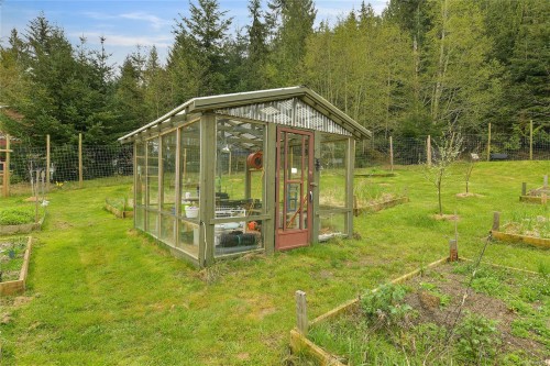 488 Mckercher Rd, Mayne Island, BC 