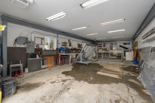 Garage - 6355 Ch. Stage, Stanstead-Est, QC - Indoor Photo Showing Garage