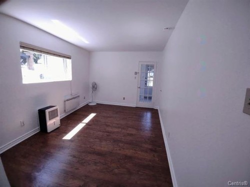 Salon - 6249 Av. Wilderton, Montréal (Côte-Des-Neiges/Notre-Dame-De-Grâce), QC - Indoor Photo Showing Other Room