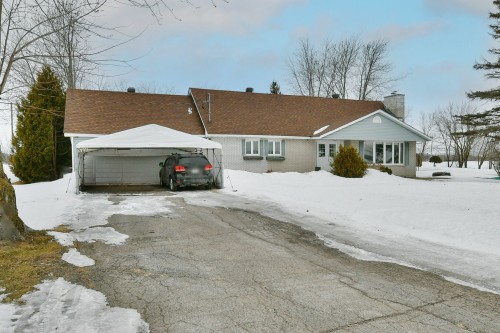 320 Rg de la Côte-St-Louis  L'Épiphanie, QC J5X 2P5