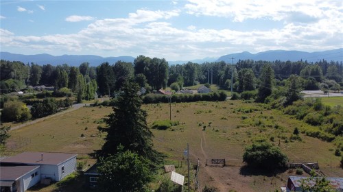 4766 Headquarters Rd, Courtenay, BC 