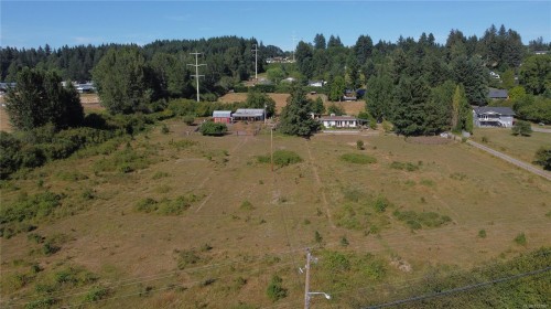 4766 Headquarters Rd, Courtenay, BC 