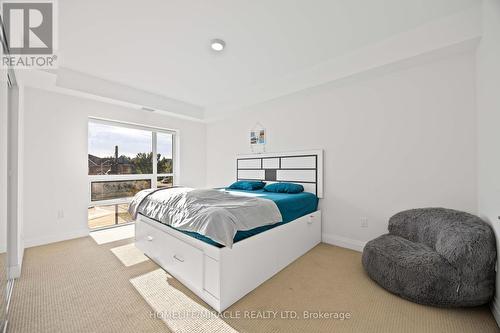 222 - 4040 Upper Middle Road, Burlington, ON - Indoor Photo Showing Bedroom