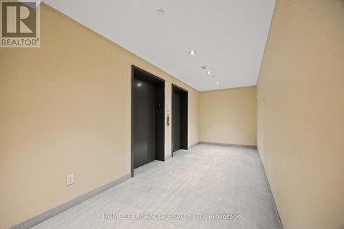 222 - 4040 Upper Middle Road, Burlington, ON - Indoor Photo Showing Other Room