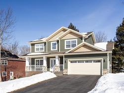 48 Acadia Drive  Kentville, NS B4N 5E1