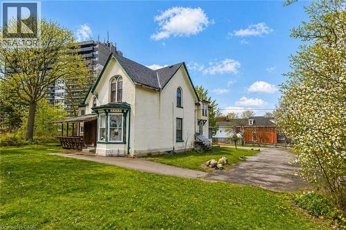 20 Elliott Street, Cambridge, ON 