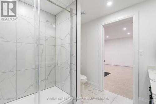 7 Reynolds Road, Tiny, ON - Indoor Photo Showing Bathroom