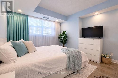 201 - 35 Hunt Avenue, Richmond Hill, ON - Indoor Photo Showing Bedroom