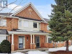 30 CATALINA CRESCENT  Richmond Hill, ON L4S 2H7