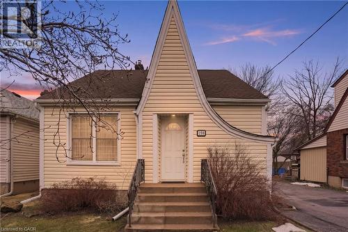 210 VINE Street  St. Catharines, ON L2M 4S8