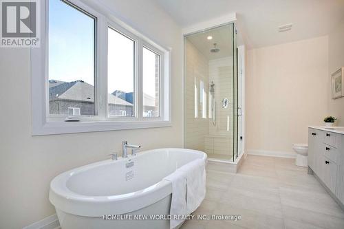 240 Seguin Street N, Richmond Hill, ON - Indoor Photo Showing Bathroom