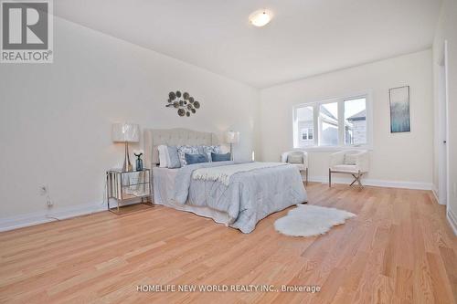 240 Seguin Street N, Richmond Hill, ON - Indoor Photo Showing Bedroom