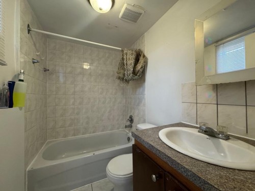 Salle de bains - 4-917 Rue Front, Longueuil (Le Vieux-Longueuil), QC - Indoor Photo Showing Bathroom