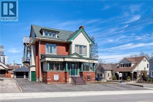 59 Regina Street N, Waterloo, ON 