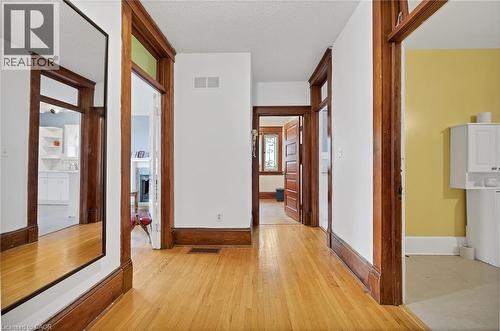 59 Regina Street N, Waterloo, ON 