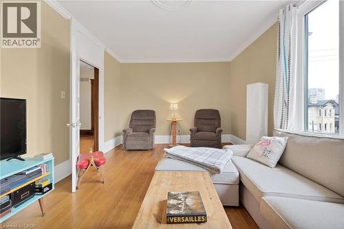 59 Regina Street N, Waterloo, ON 