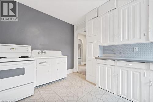 59 Regina Street N, Waterloo, ON 