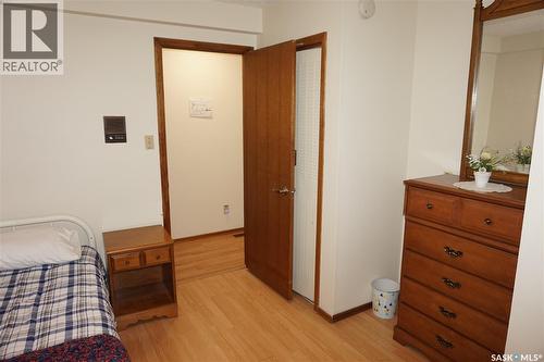 46 Rogers Place, Regina, SK - Indoor Photo Showing Bedroom