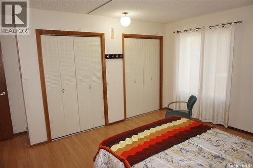 46 Rogers Place, Regina, SK - Indoor Photo Showing Bedroom