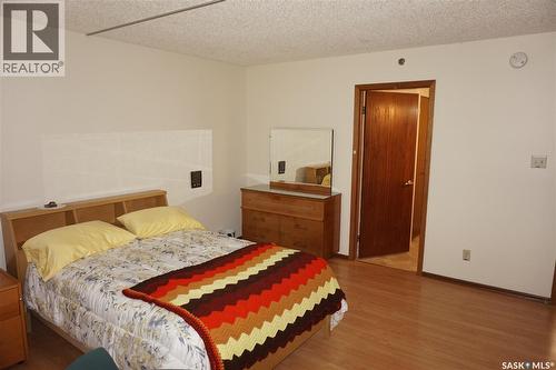 46 Rogers Place, Regina, SK - Indoor Photo Showing Bedroom