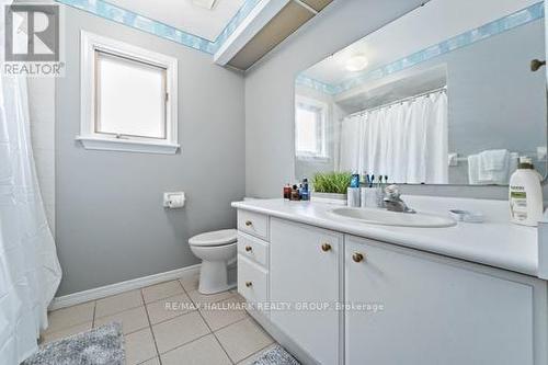 160 Sai Crescent, Ottawa, ON - Indoor Photo Showing Bathroom