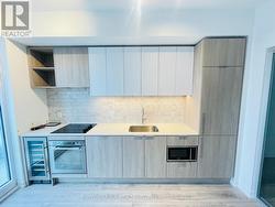 1915 - 2020 BATHURST STREET  Toronto, ON M5P 0A6