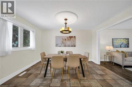 46 Chicopee Terrace, Kitchener, ON - Indoor Photo Showing Dining Room