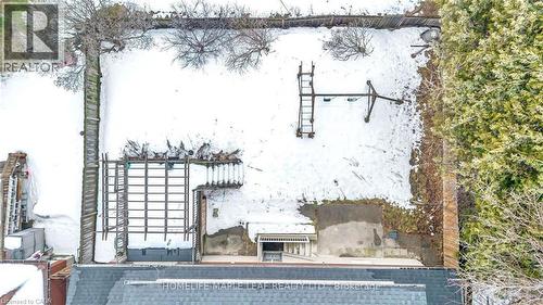 46 Chicopee Terrace, Kitchener, ON - Outdoor