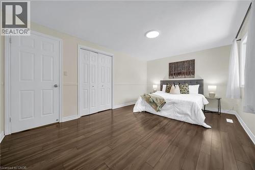 46 Chicopee Terrace, Kitchener, ON - Indoor Photo Showing Bedroom