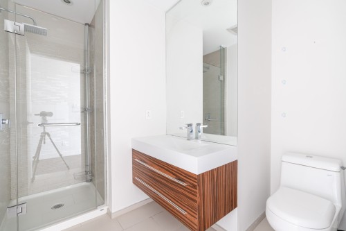 Bathroom - 2706-495 Av. Viger O., Montréal (Ville-Marie), QC - Indoor Photo Showing Bathroom