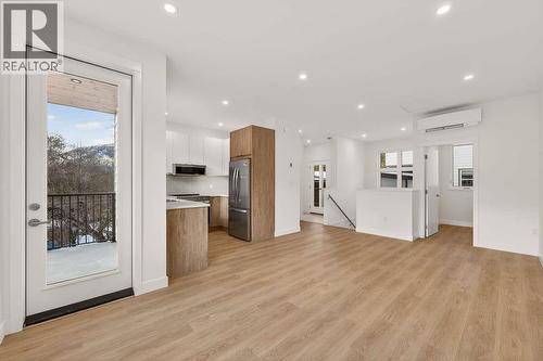 2224 Falls Street Unit# A  Nelson, BC V1L 1K4