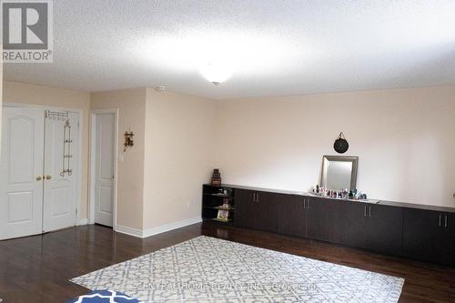 165 Manorheights Street, Richmond Hill, ON - Indoor