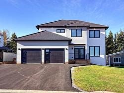 7 Maple Leaf Row  Stratford, PE C1B 4C9