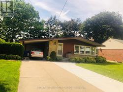 BASEMENT - 10 SHERWOOD RISE  Hamilton, ON L8T 1N8