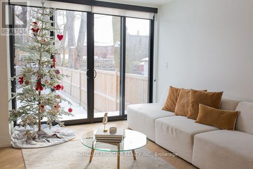 127 Glenvale Boulevard, Toronto, ON - Indoor