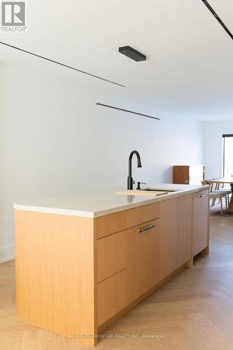 127 Glenvale Boulevard, Toronto, ON - Indoor