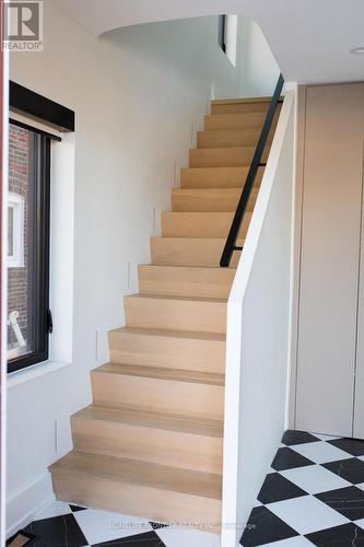 127 Glenvale Boulevard, Toronto, ON - Indoor Photo Showing Other Room