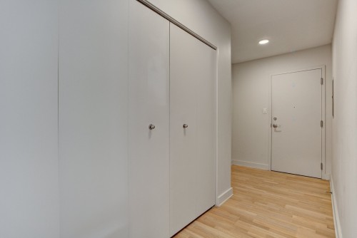 Hall d'entrée/Vestibule - 139-500 Av. Mousseau-Vermette, Dorval, QC - Indoor Photo Showing Other Room