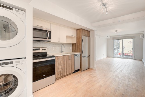 Kitchen - 202-185 Rue Beaubien E., Montréal (Rosemont/La Petite-Patrie), QC - Indoor Photo Showing Laundry Room