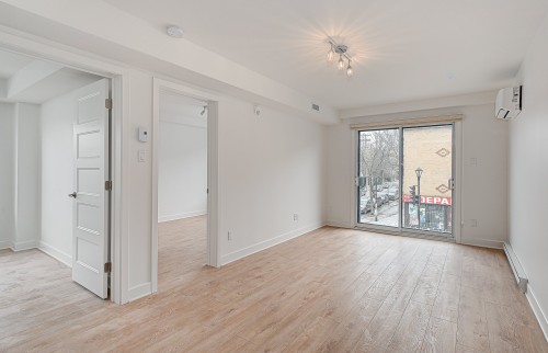 Living Room - 202-185 Rue Beaubien E., Montréal (Rosemont/La Petite-Patrie), QC - Indoor Photo Showing Other Room