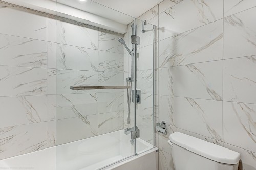 Salle de bains - 105-185 Rue Beaubien E., Montréal (Rosemont/La Petite-Patrie), QC - Indoor Photo Showing Bathroom