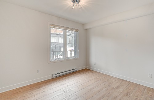 Chambre à coucher - 105-185 Rue Beaubien E., Montréal (Rosemont/La Petite-Patrie), QC - Indoor Photo Showing Other Room