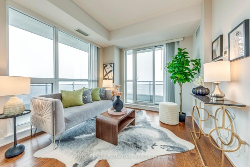 1411-9201 Yonge Street, Richmond Hill, ON - Indoor