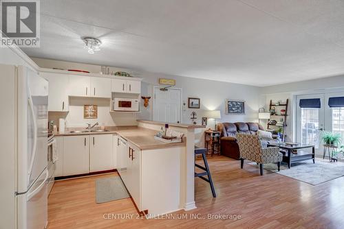 110 - 4003 Kilmer Drive, Burlington, ON - Indoor Photo Showing Kitchen With Double Sink