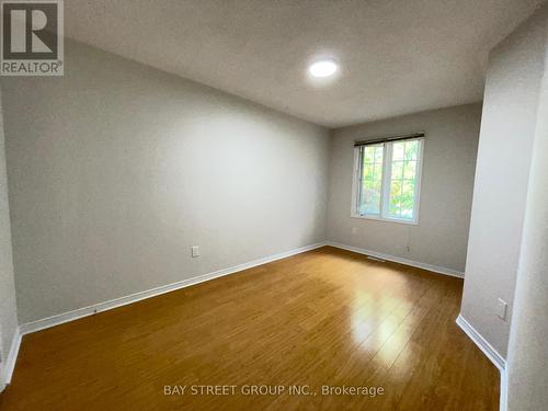 4404 Vallence Drive, Burlington, ON - Indoor Photo Showing Other Room