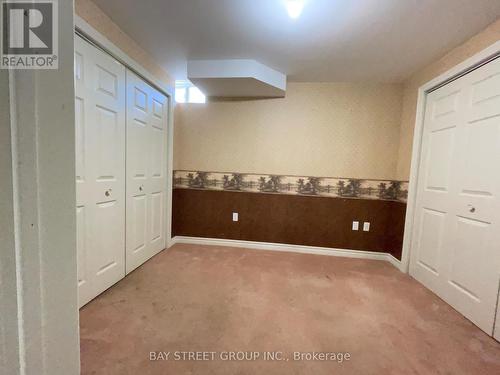 4404 Vallence Drive, Burlington, ON - Indoor Photo Showing Other Room