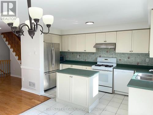 4404 Vallence Drive, Burlington, ON - Indoor Photo Showing Kitchen With Double Sink
