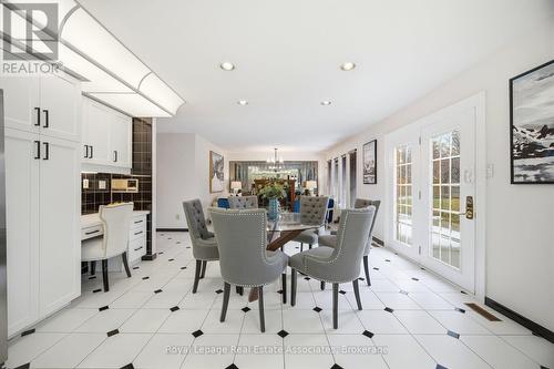 100 National Drive, Hamilton, ON - Indoor Photo Showing Dining Room