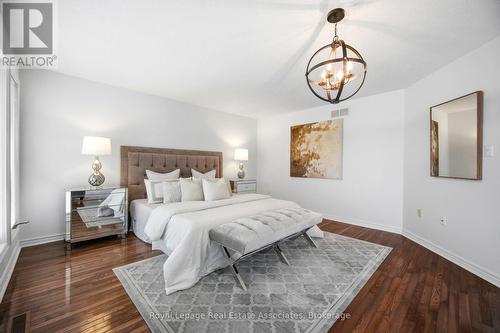 100 National Drive, Hamilton, ON - Indoor Photo Showing Bedroom
