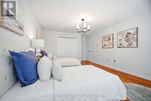 100 National Drive, Hamilton, ON - Indoor Photo Showing Bedroom
